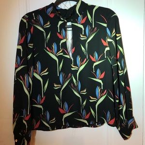 Keyhole birds of a paradise print blouse